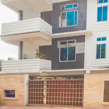 Hotel Collection O The Blu Bell Nizarapar Path Guwahati Exterior foto