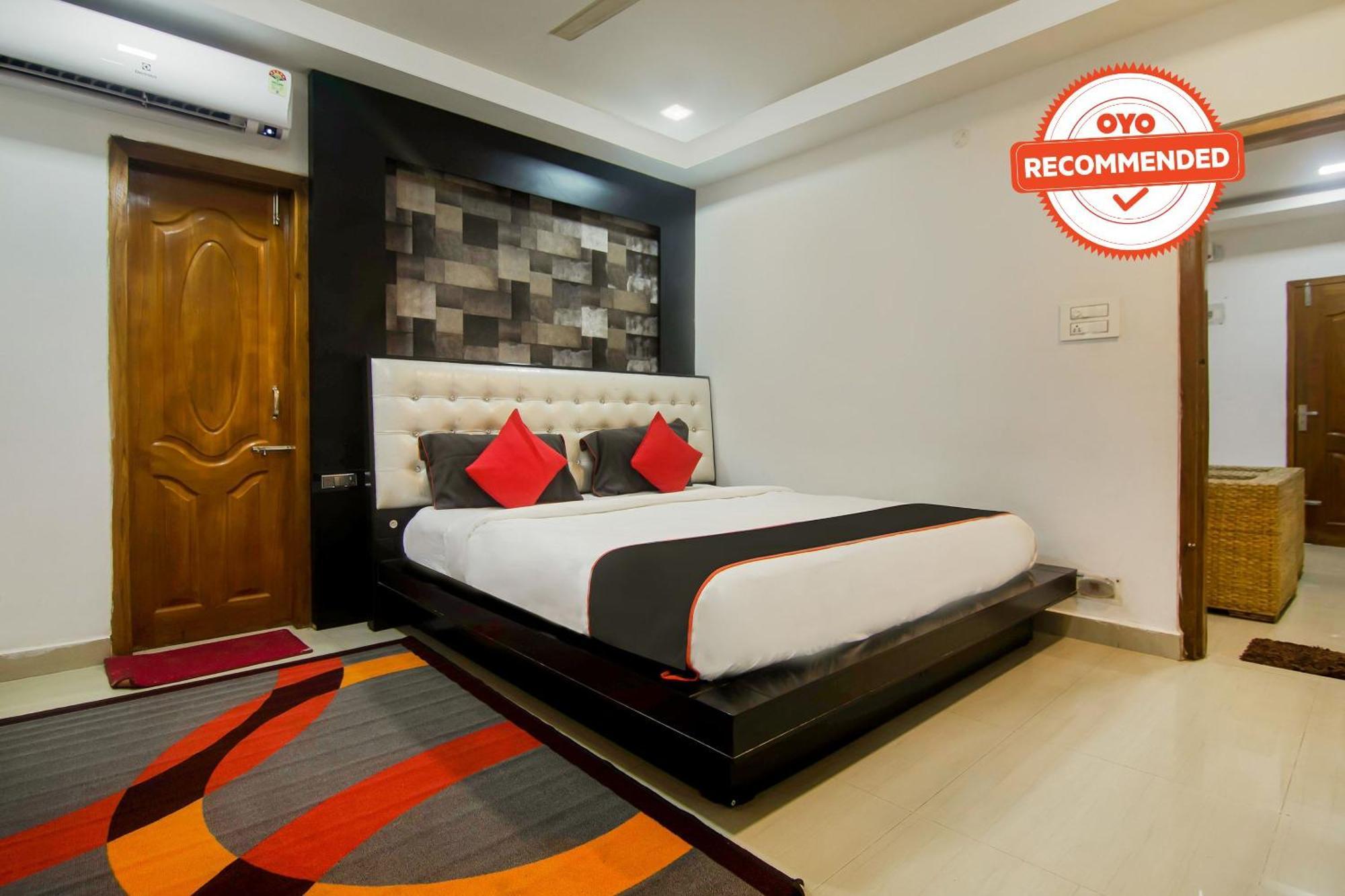 Hotel Collection O The Blu Bell Nizarapar Path Guwahati Exterior foto