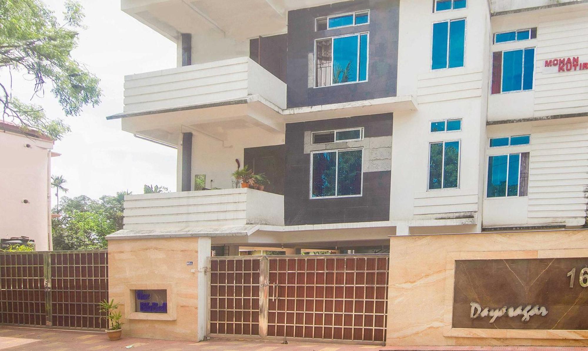 Hotel Collection O The Blu Bell Nizarapar Path Guwahati Exterior foto